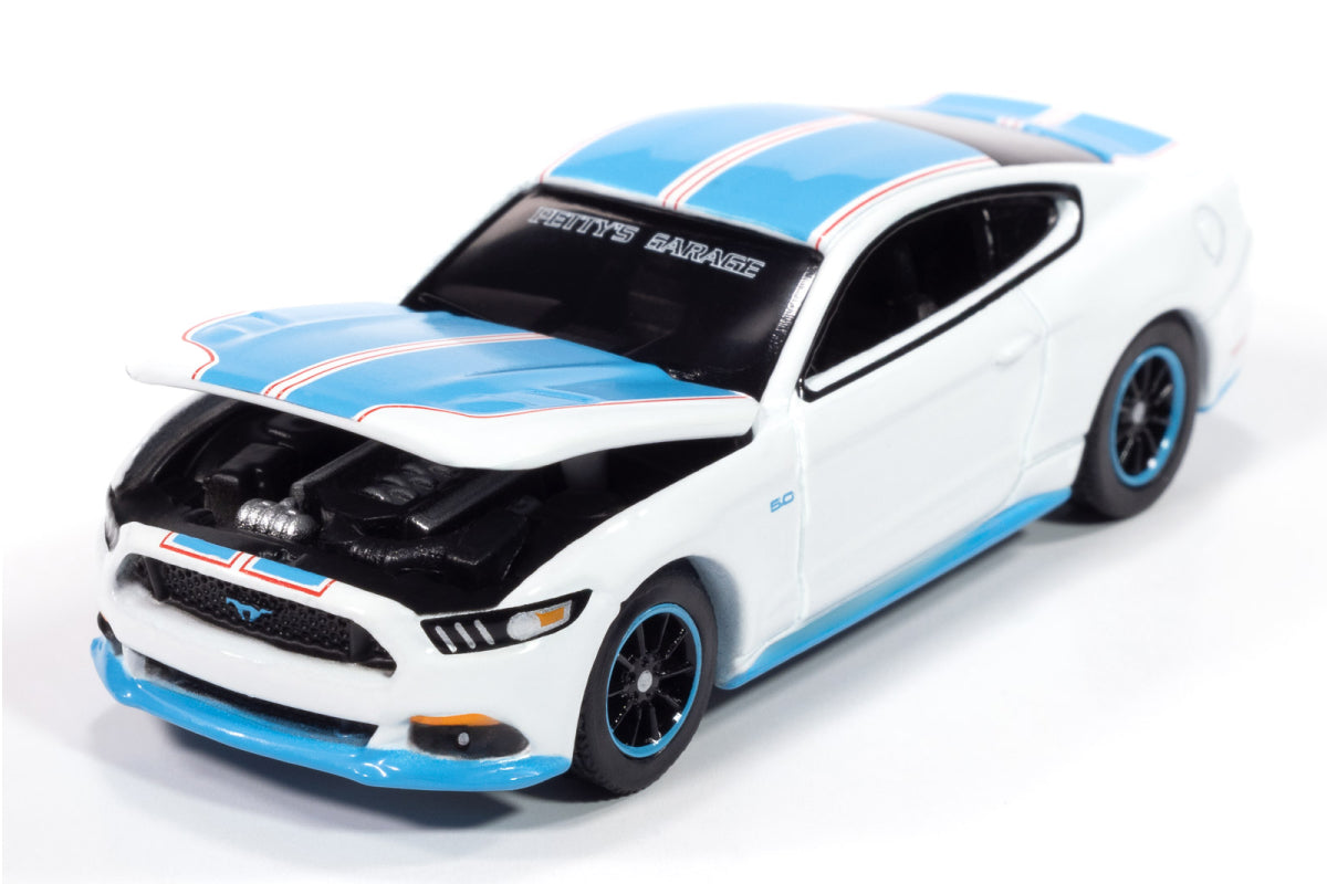 2017 Ford Mustang GT King Premier Edition (Oxford White and Petty Blue)