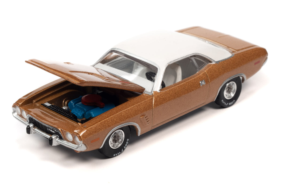 1974 Dodge Challenger Rallye (Gold Poly)