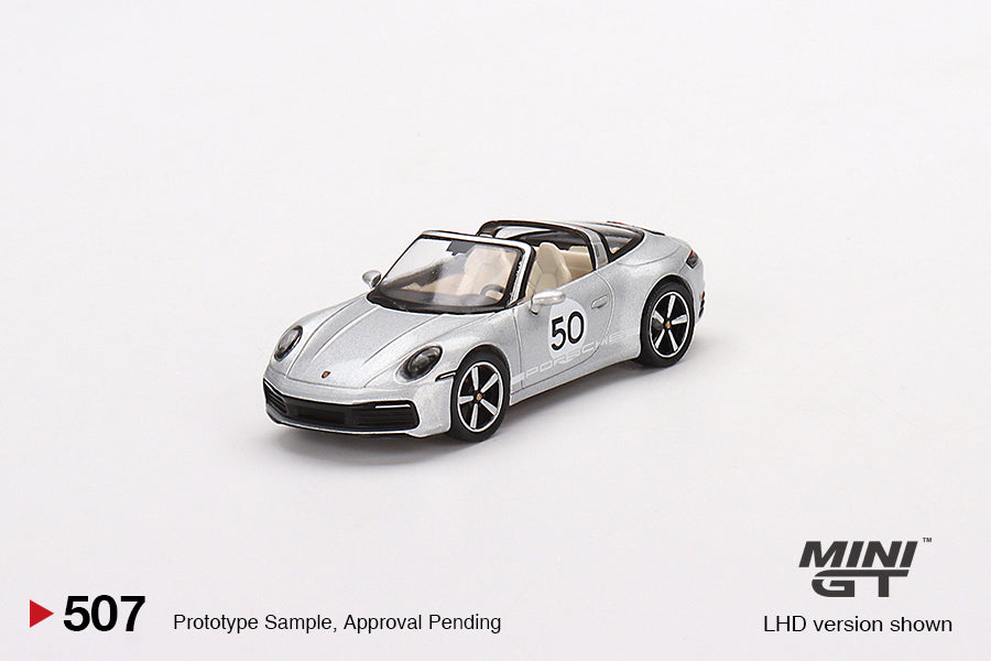 #507 - Porsche 911 Targa 4S Heritage Design Edition GT (Silver Metallic)