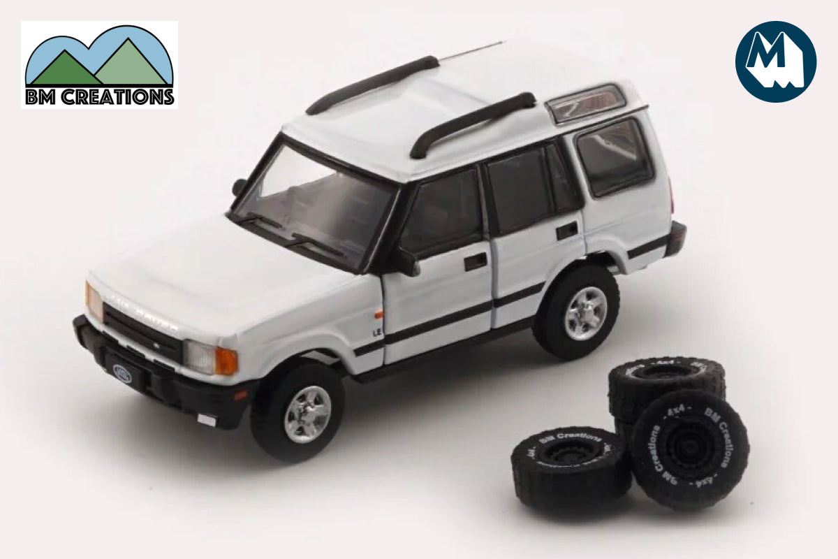 1998 Land Rover Discovery 1 with extra wheels (White)