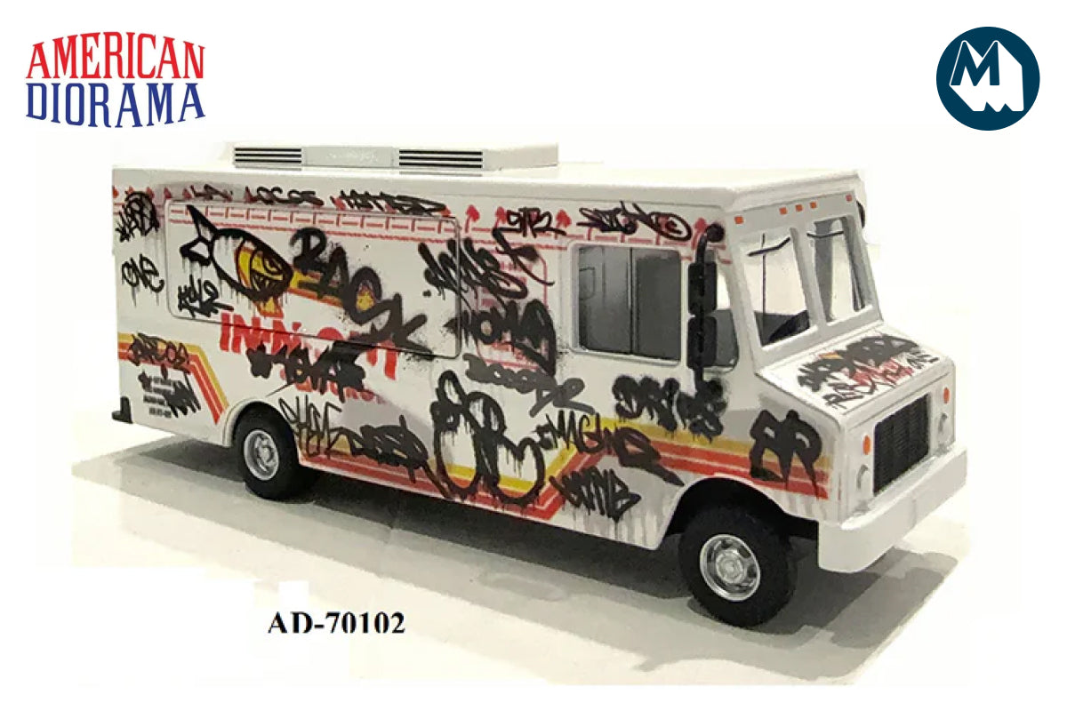 1:64 American Diorama Food Truck - Graffiti Style Truck (AD-70102