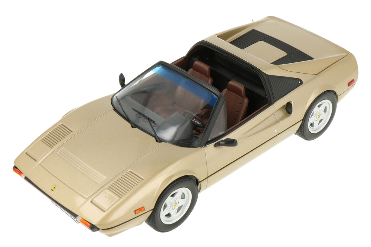 1:18 - 1982 Ferrari 308 GTS (Gold)