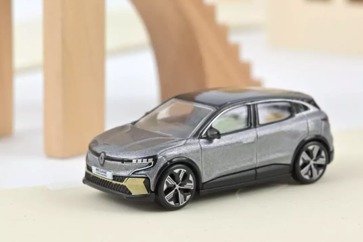 2022 Renault Megane E-Tech 100% Electric (Shadow Grey and Black)