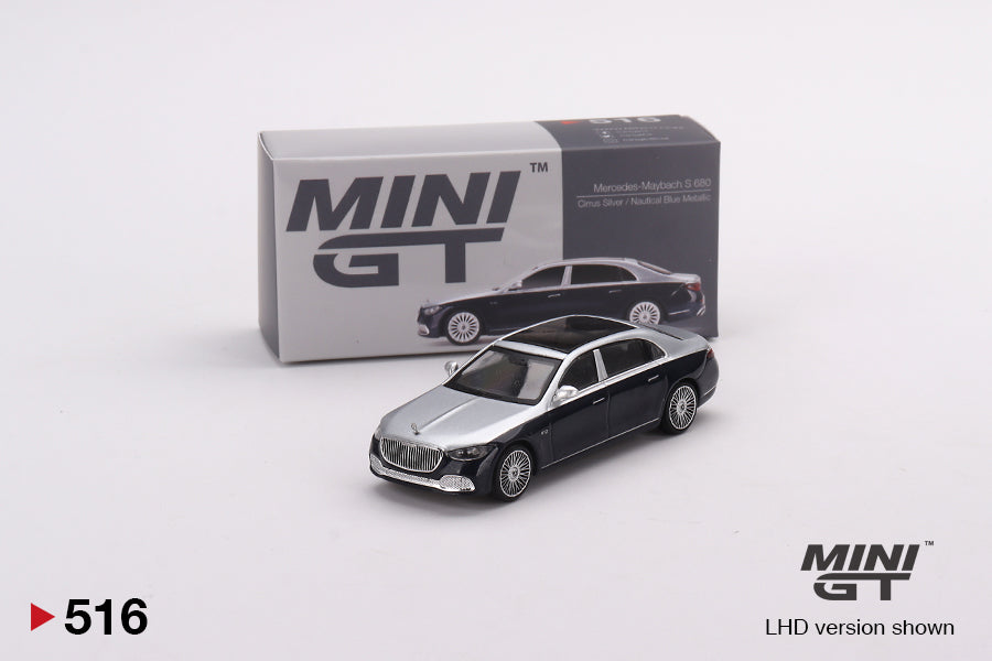 #516 - Mercedes-Maybach S680 (Cirrus Silver / Nautical Blue Metallic)