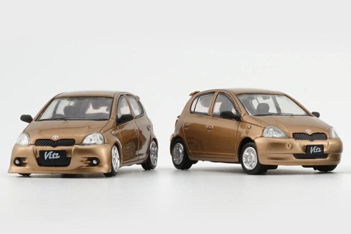 Toyota Yaris / Echo / Vitz (Golden)