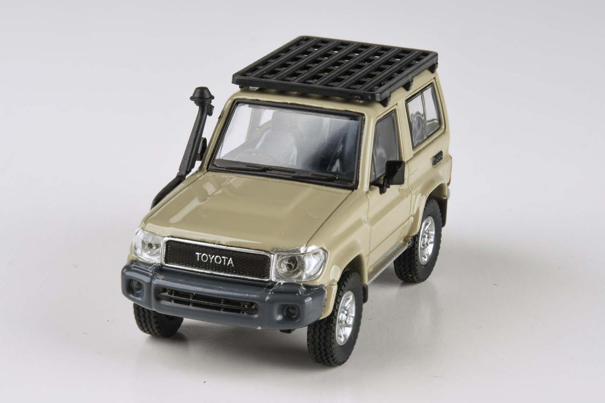 1971 Toyota Land Cruiser (Sandy Taupe)