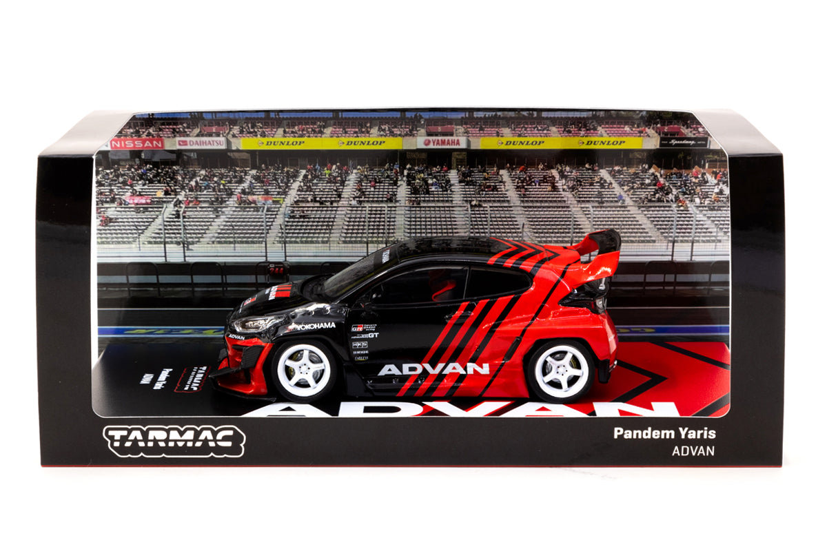 1:43 - Pandem Toyota Yaris, ADVAN