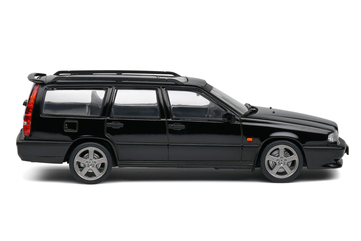 1:43 - Volvo 850 T-5R (Black)