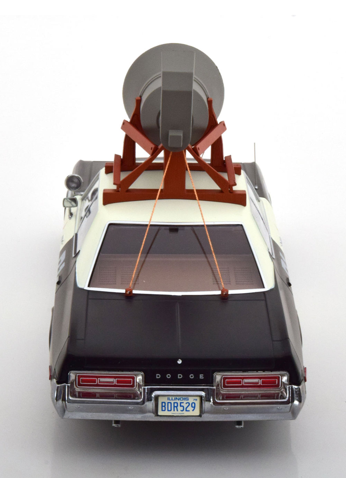 1:18 - 1974 Dodge Monaco / Bluesmobile with speaker (Look-alike)