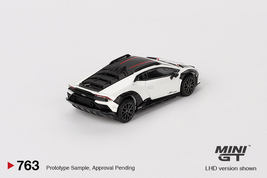 #763 - Lamborghini Huracán Sterrato Bianco Asopo