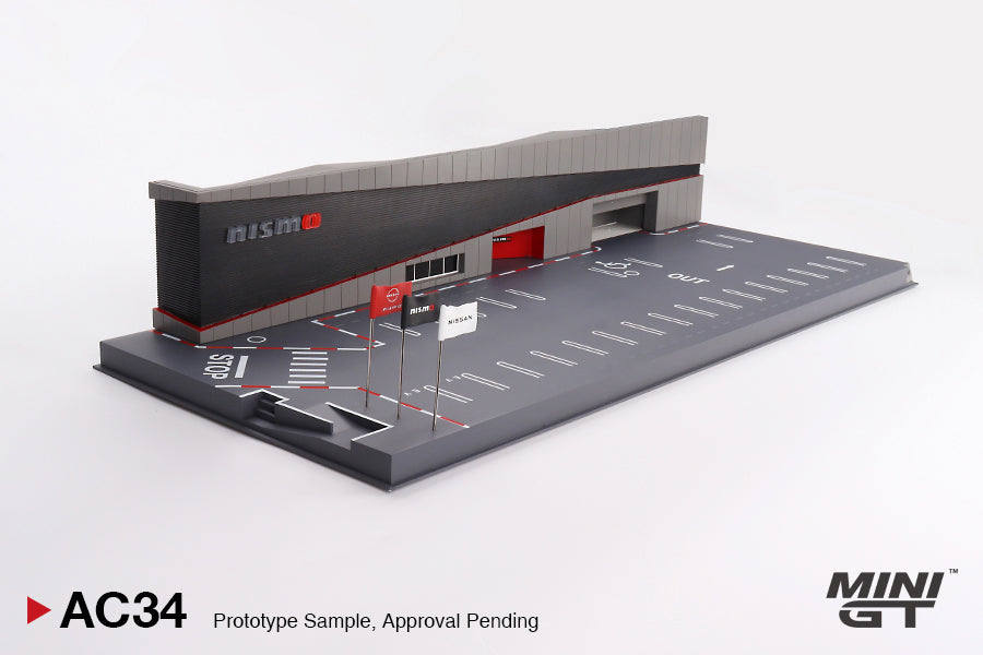 1:64 - Diorama Nissan Motorsports Nismo Operation