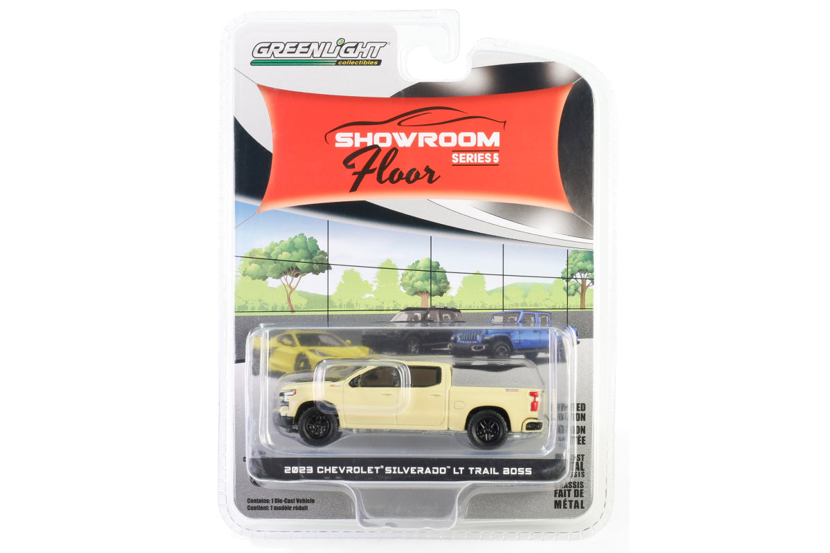 2023 Chevrolet Silverado LT Trail Boss Z71 (Sand Dune Metallic)