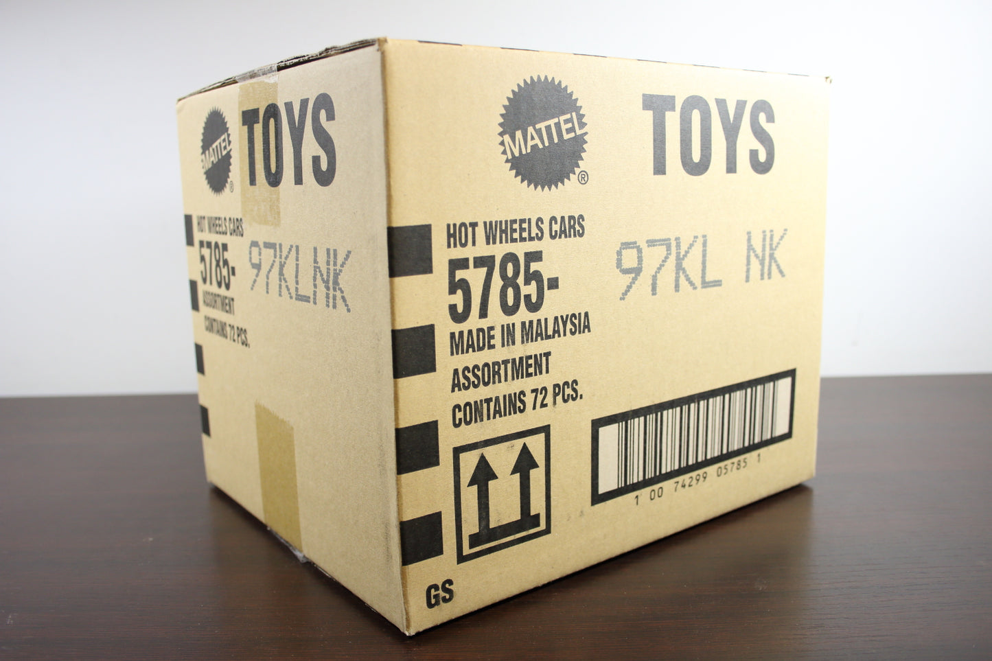 Hot Wheels Mainline Case - 2026 L (5785-97KLNK)