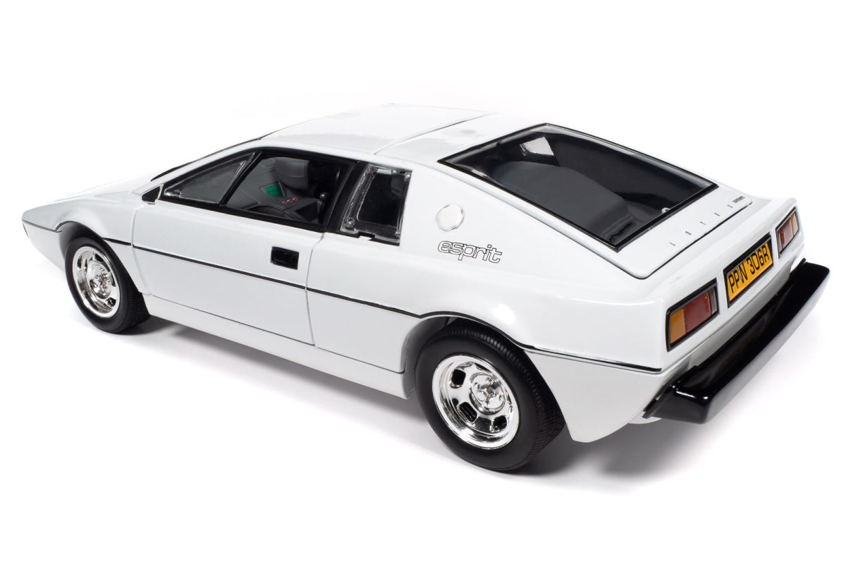 1:18 - 1971 Lotus Espirit Series 1 / James Bond. The Spy Who Loved Me