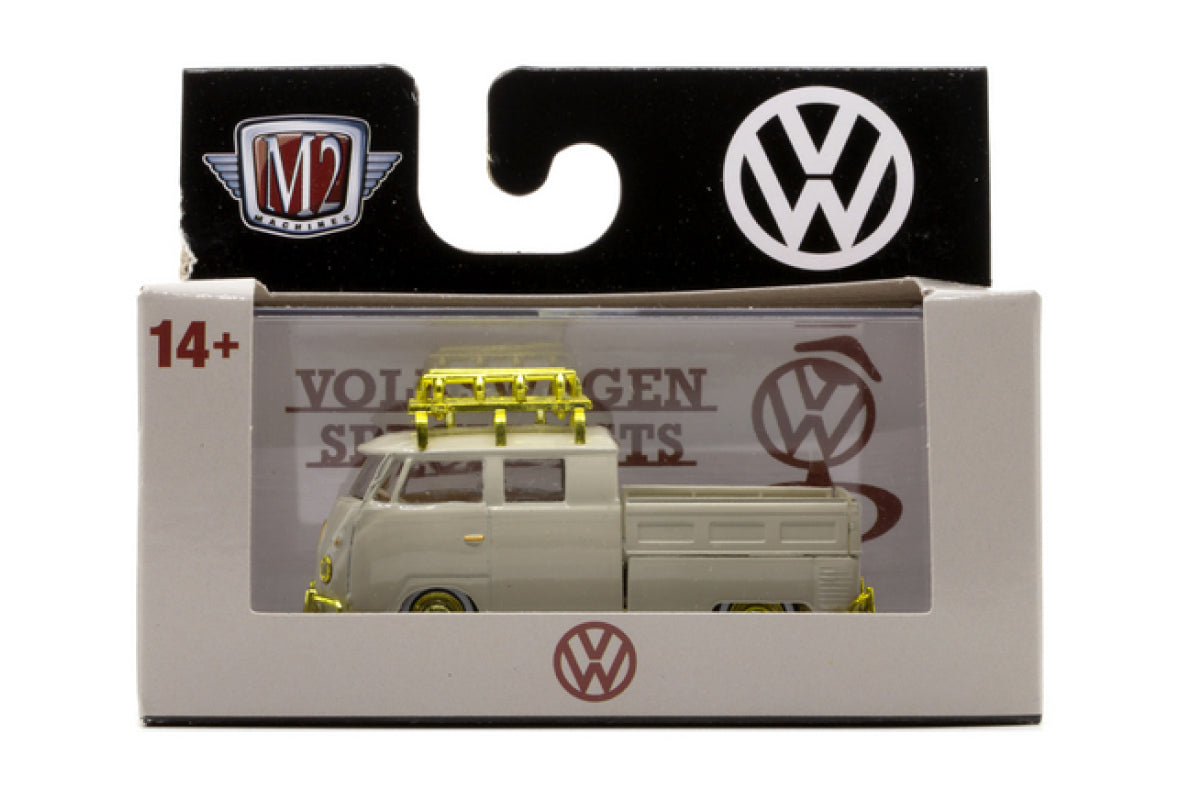 M2 Auto-Thentics 93 - 1959 VW Double Cab Truck USA Model