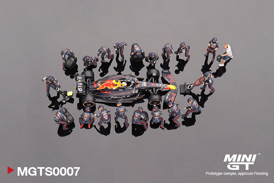Oracle Red Bull Racing RB18 #1 Max Verstappen 2022 Abu Dhabi GP Pit Crew Set