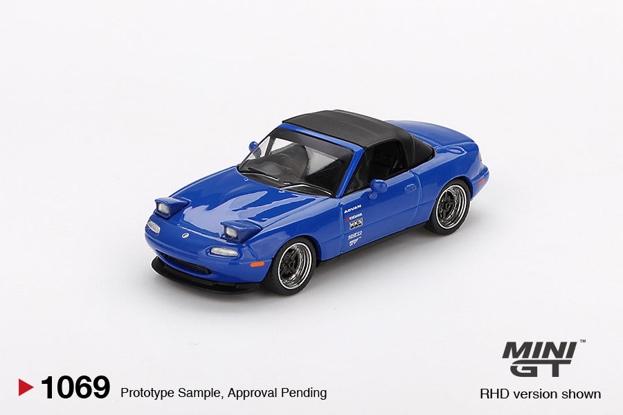 1069 - Mazda Miata MX-5 (NA) Tuned Version (Dark Blue) – Modelmatic