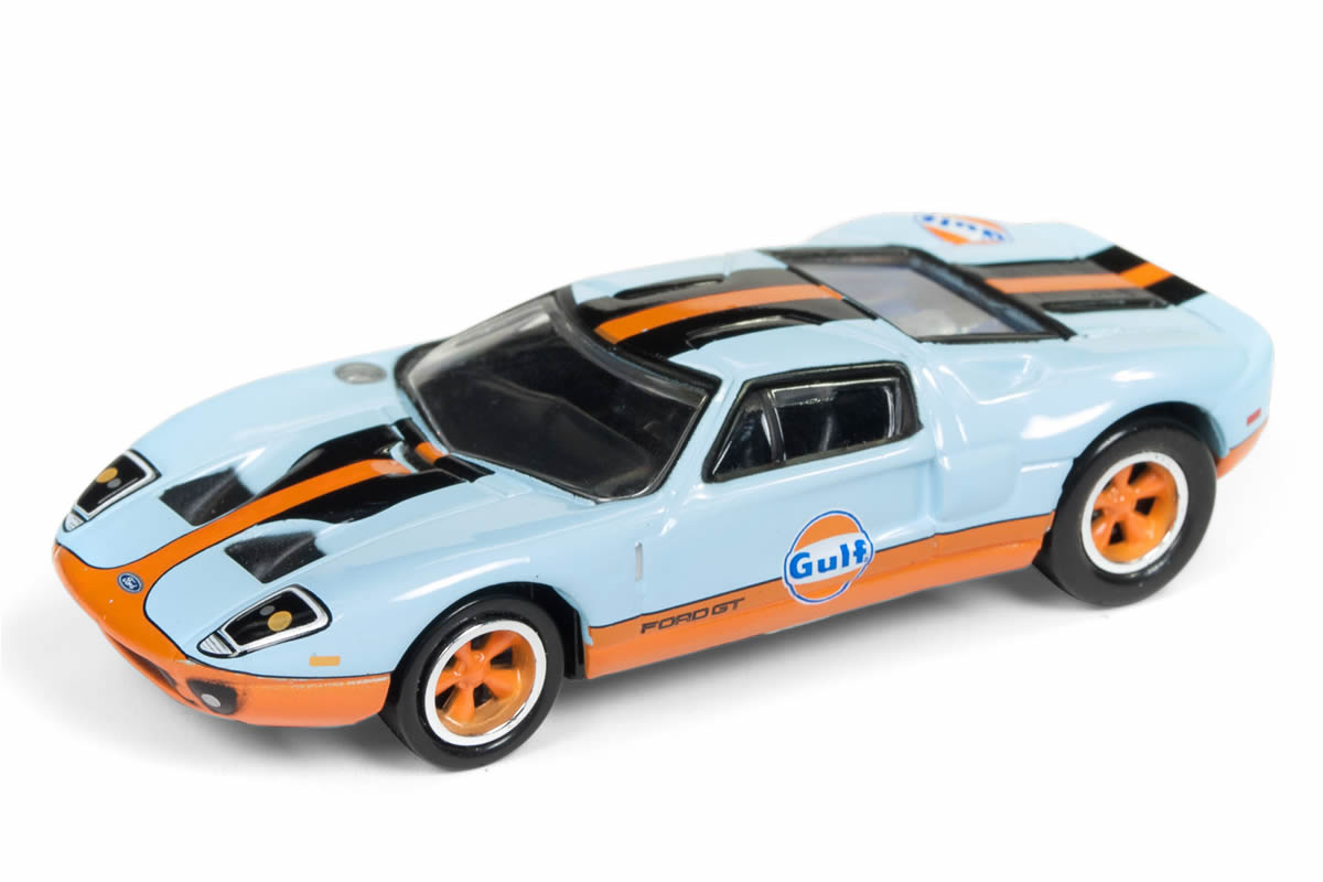 2005 Ford GT / 1970 Ford Mustang Boss 302