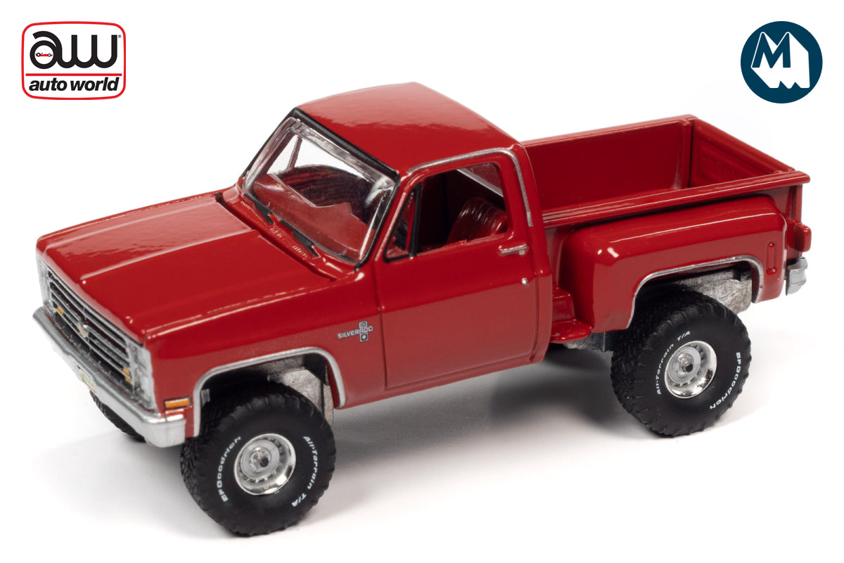 1986 Chevrolet Silverado Step Side 4x4 (Bright Red)