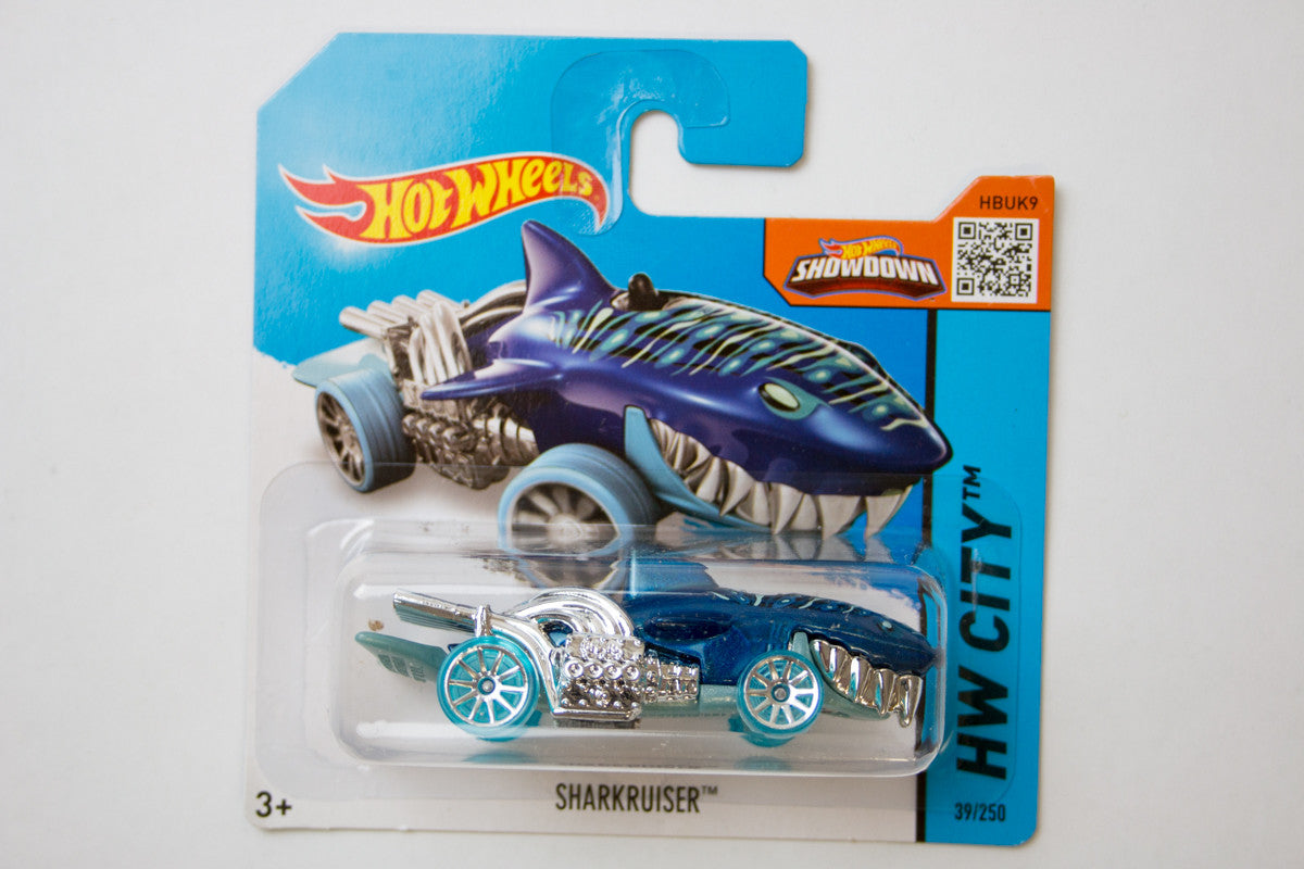 039/250 - Sharkruiser
