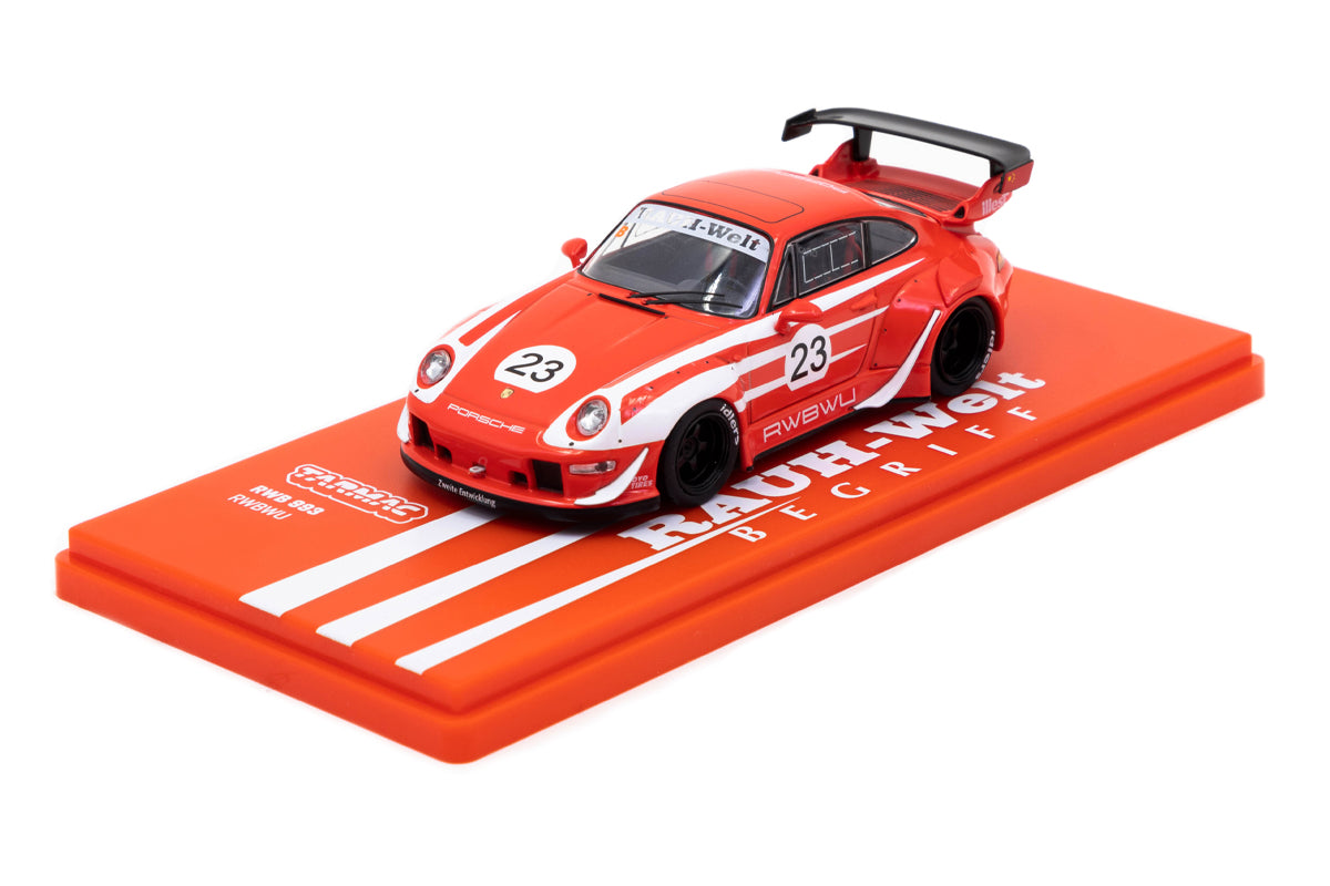 1:43 - RWB 993 RWBWU