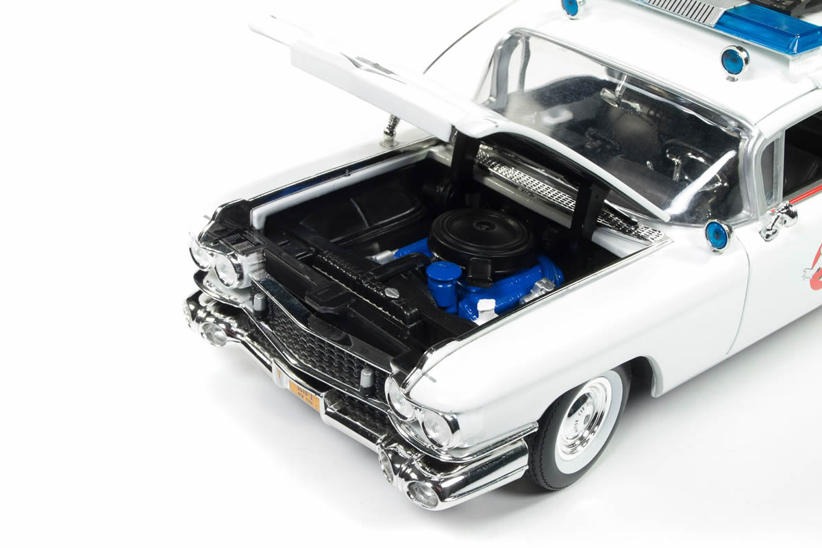 1:18 - Ghostbusters Ecto 1