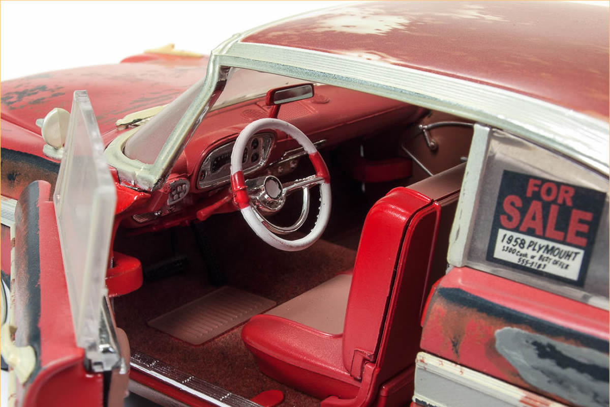 1:18 - Christine / 1958 Plymouth Fury (Dirty Version)
