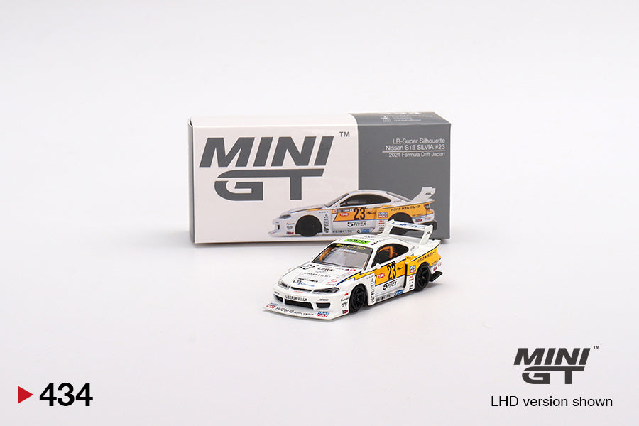 LB FormulaDrift2021・S15SILVIA/2022・35GTR web-only-nissan-s15-silvia-lb-