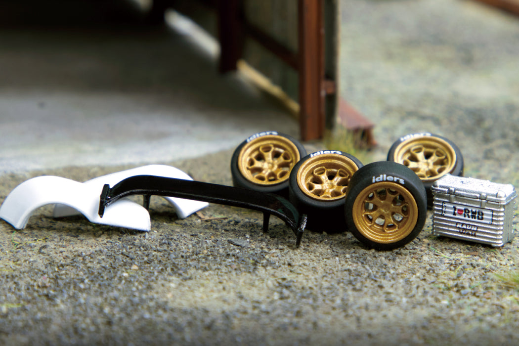 1:64 Rotiform HUR Gold - Designed for RWB Models