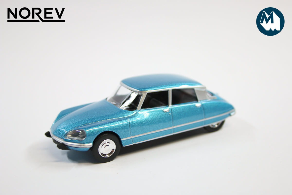 Citroën DS 23 Pallas 1972 (Blue Metallic)