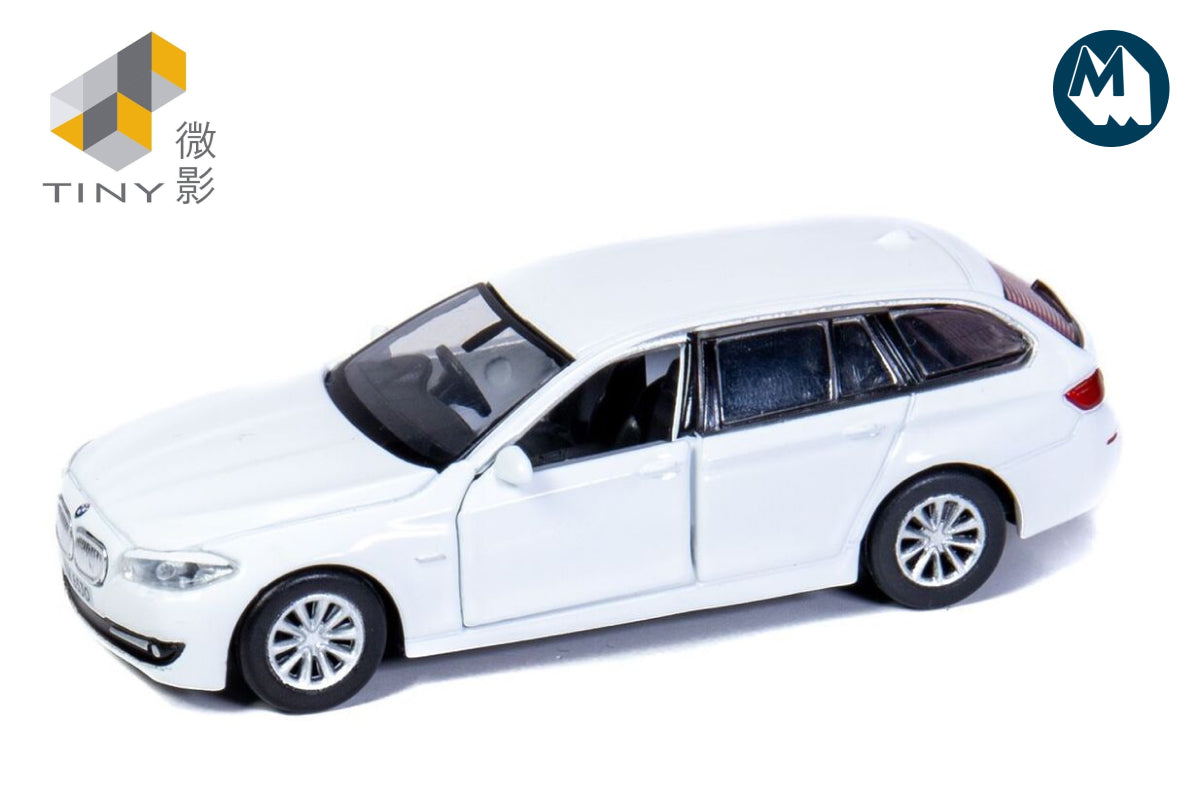 #126 - BMW 5 Series F11 (White)