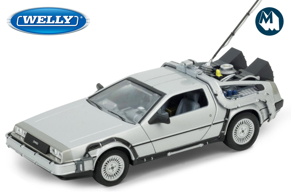 1:24 - DMC DeLorean Time Machine / Back to the Future