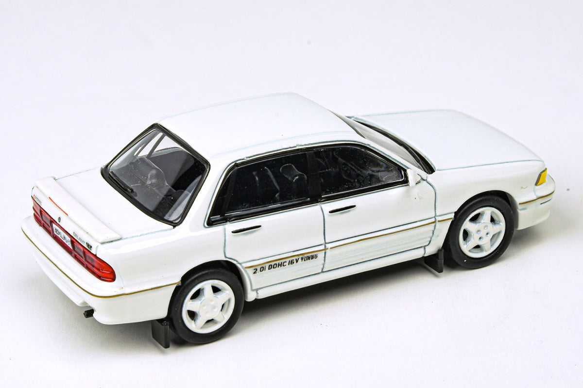 Mitsubishi Galant VR-4 (Sophia White)