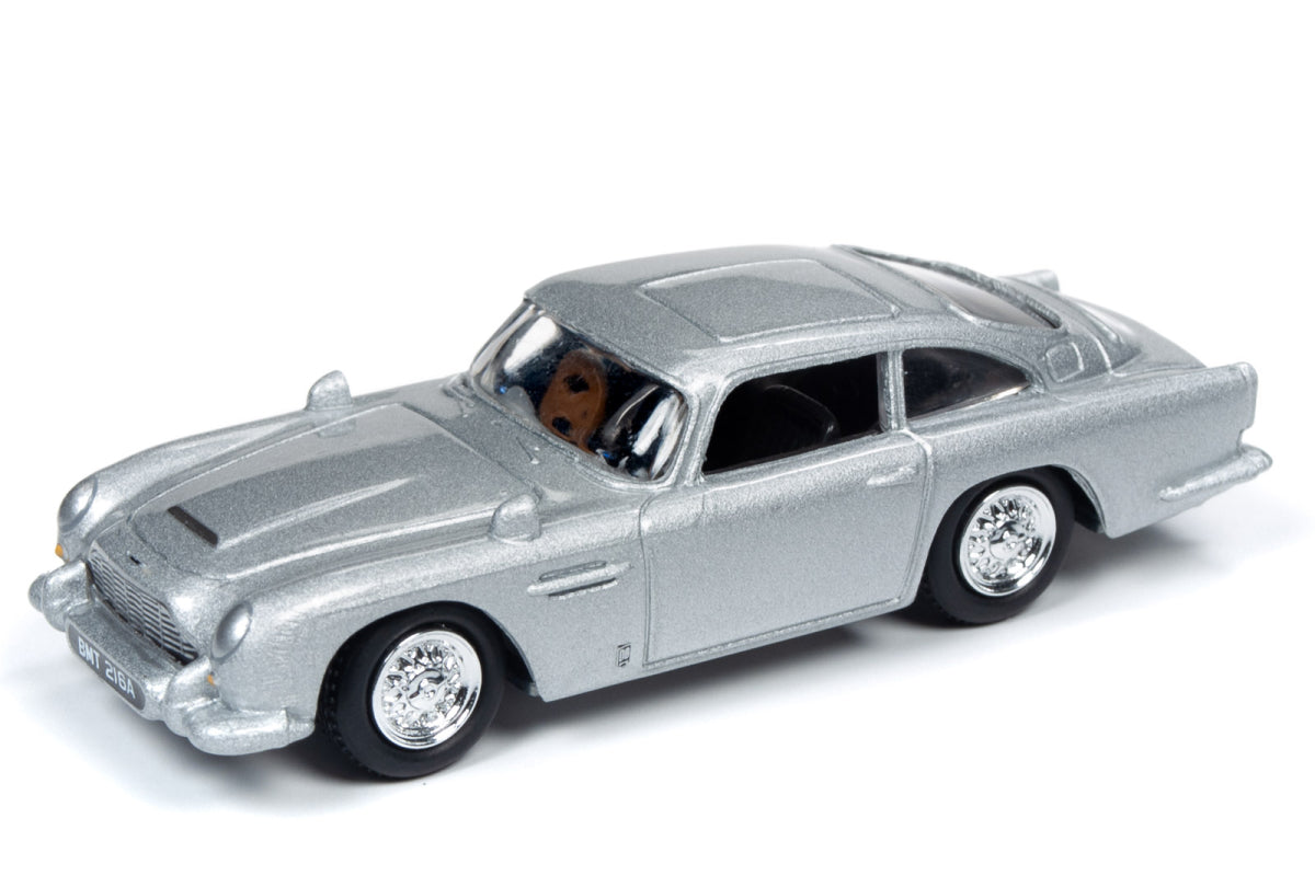 Aston Martin DB5 / Skyfall (with Tin)