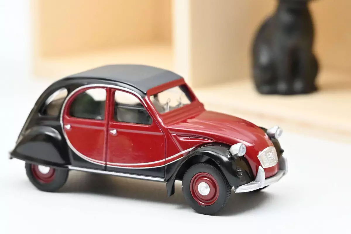 Citroën 2CV Charleston 1982 (Red & Black)
