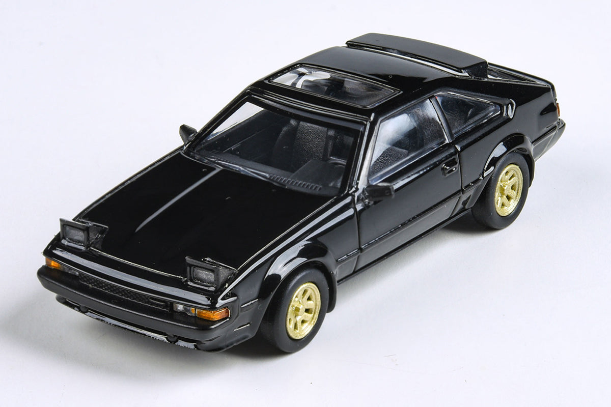 1984 Toyota Celica Supra XX with lights up (Black)