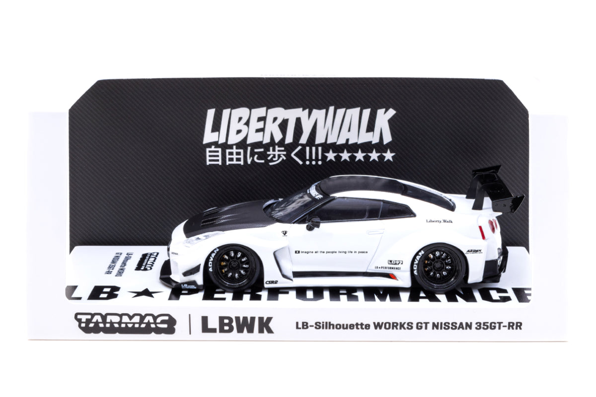 1:43 - LB-Silhouette Works GT Nissan 35GT-RR (White)