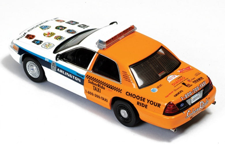 1:43 - Ford Crown Victoria Police Interceptor (Arlington Police "Sober ride" 2012)