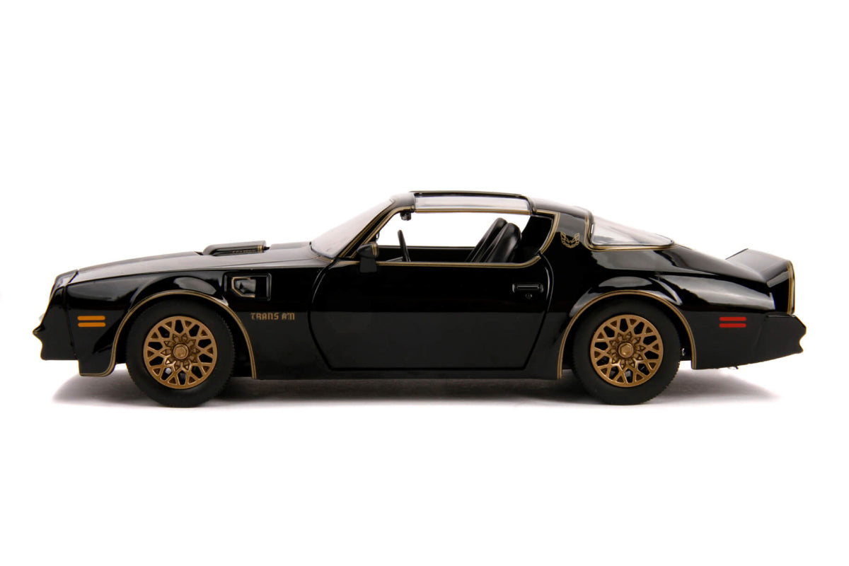 1:24 - Smokey and the Bandit / 1977 Pontiac Firebird Trans Am with Replica Buckle