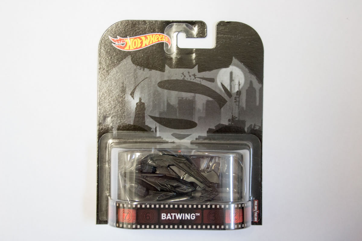 Hot Wheels Retro Entertainment 2017 Mix 1 / Batman v Superman - Batwing