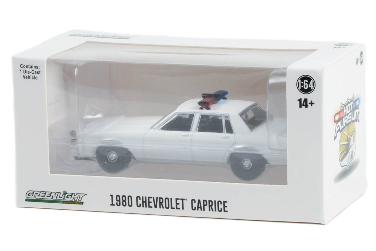 Hot Pursuit 1980-90 Chevrolet Caprice with light and push bar (White)