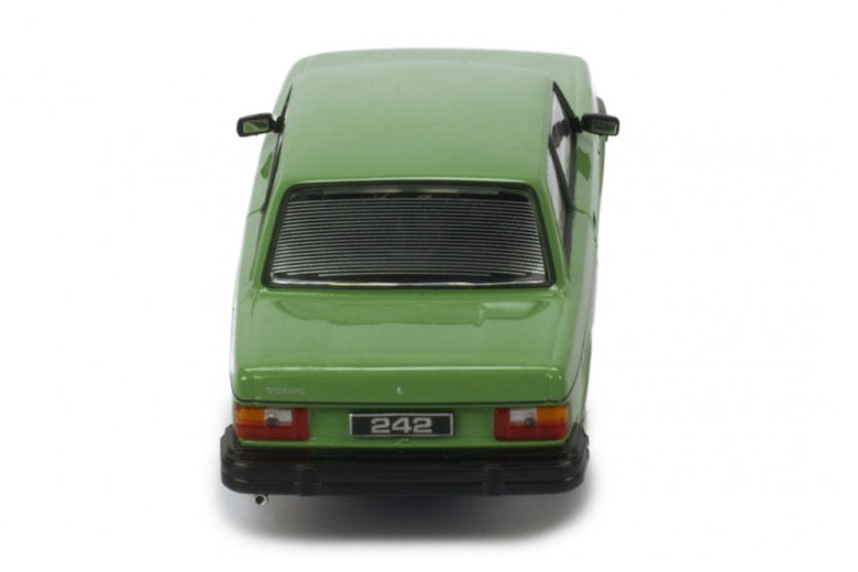 1:43 - Volvo 242 1980 (Green)