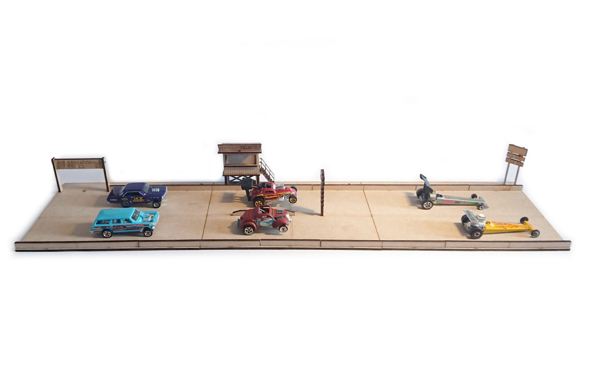 1:64 Diorama Kit - Dragstrip Extension
