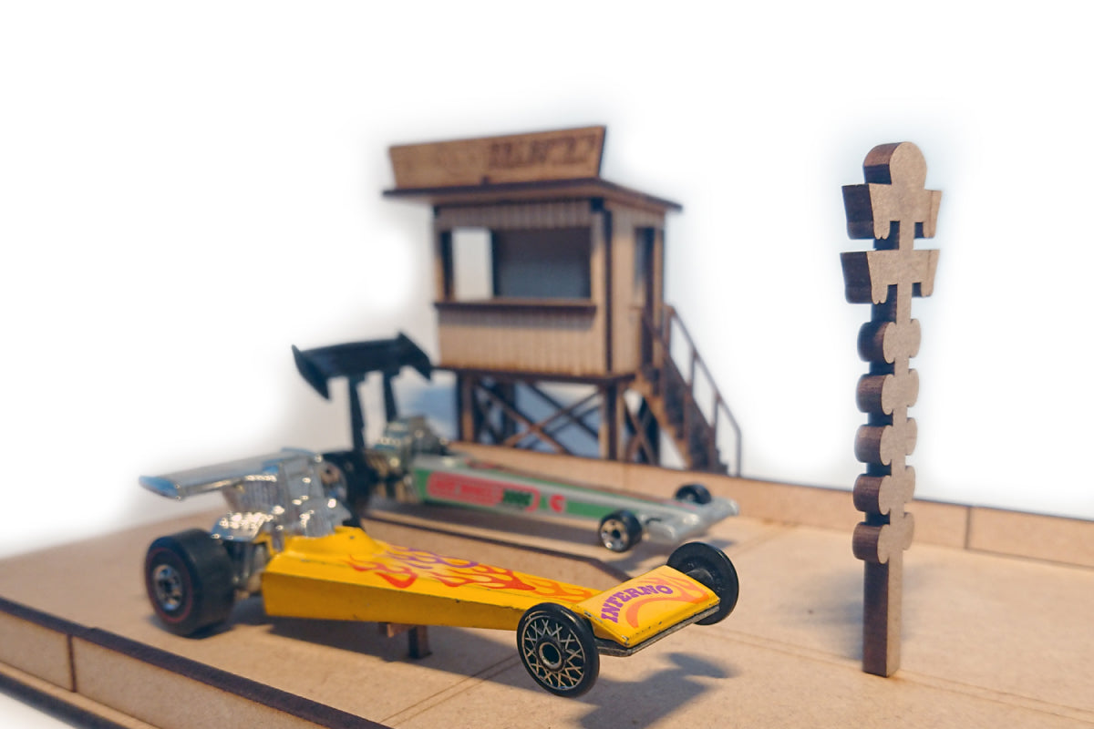 1:64 Diorama Kit - Elwood Dragstrip