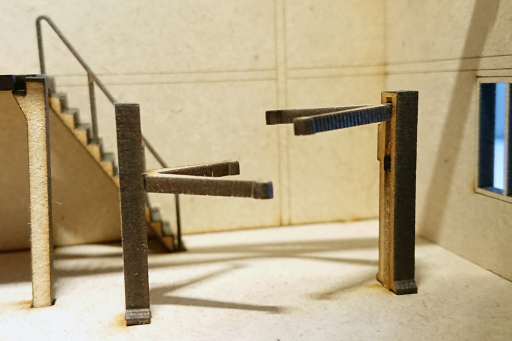 1:64 Diorama Kit - Roughwerks Werkshop