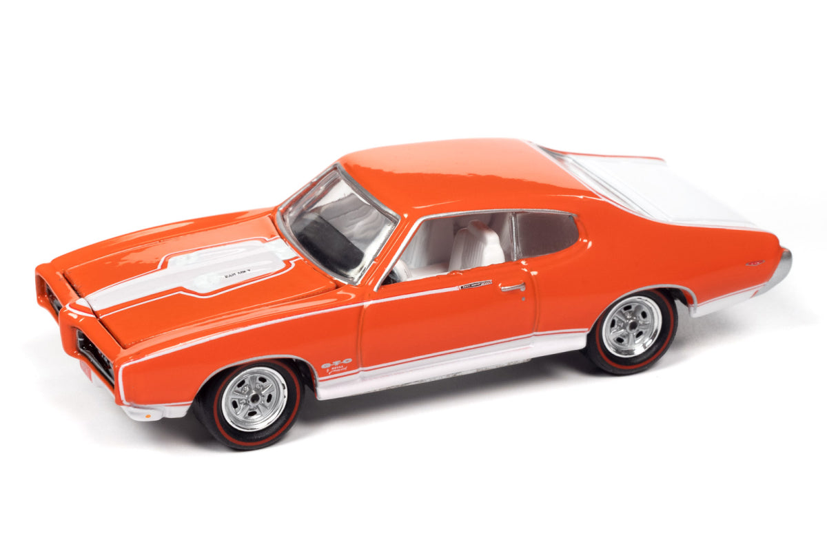 1966 Pontiac GTO / 1969 Pontiac GTO Royal Bobcat (Version B)