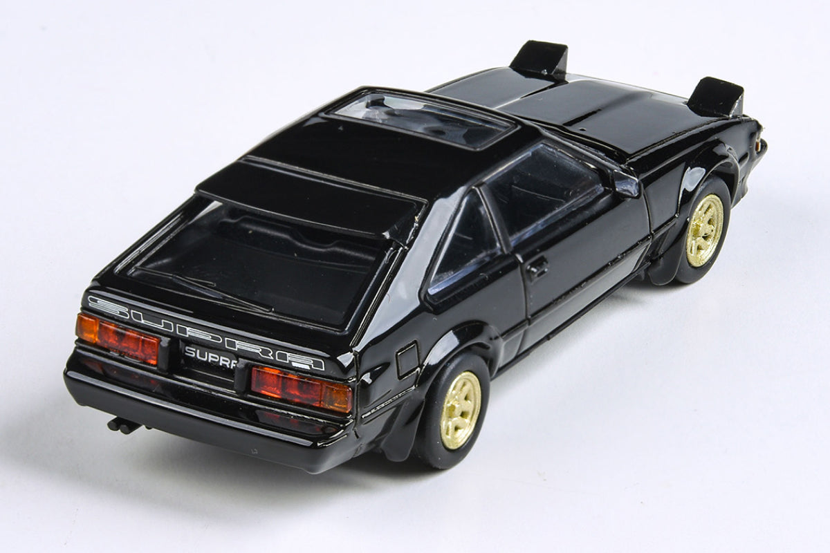 1984 Toyota Celica Supra XX with lights up (Black)