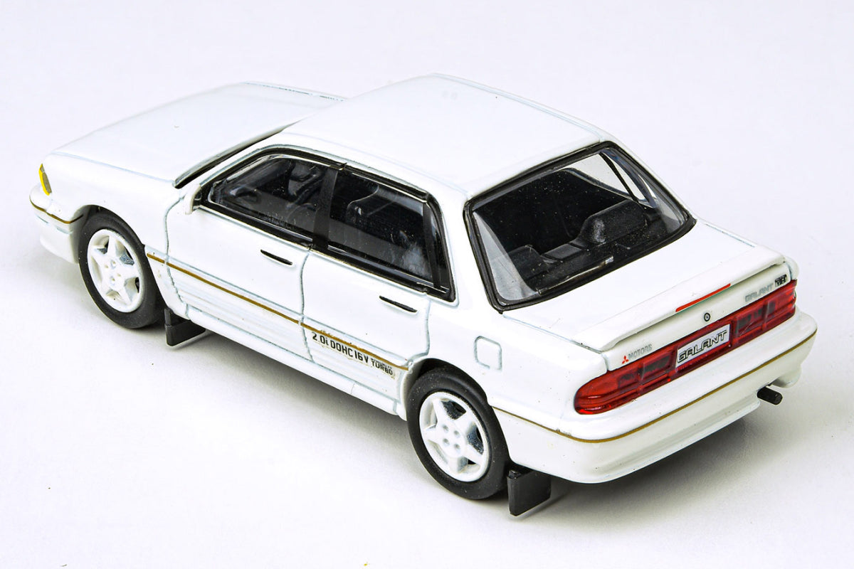 Mitsubishi Galant VR-4 (Sophia White)