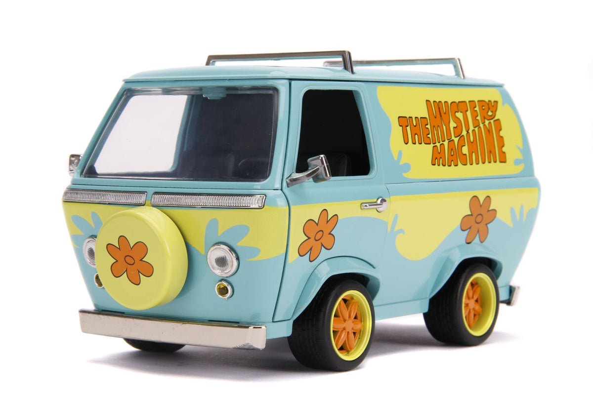 1:24 - Scooby-Doo! / Mystery Machine with Shaggy & Scooby Doo figures
