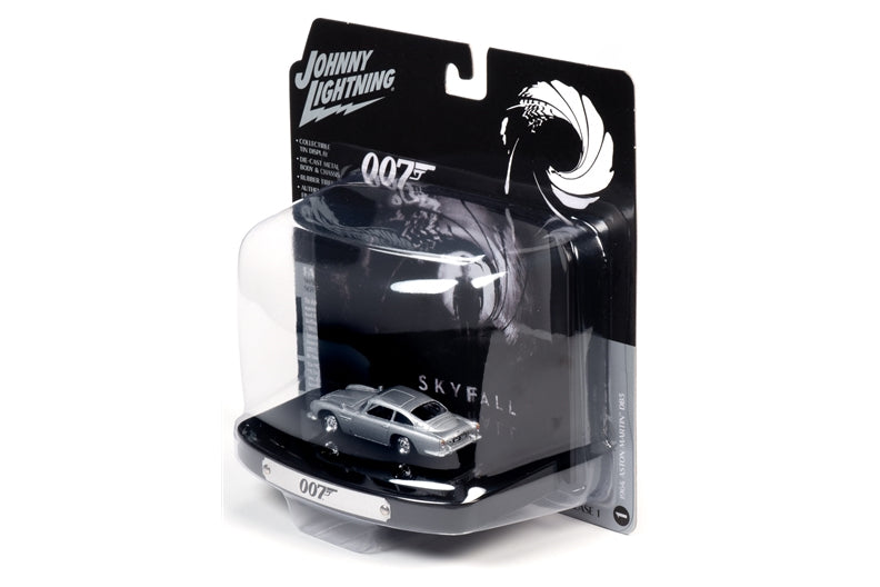 Aston Martin DB5 / Skyfall (with Tin)